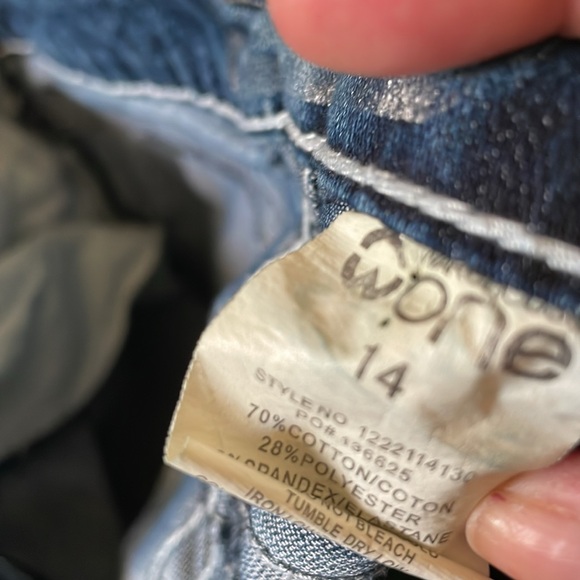 Warehouse one denim y2k capris with embellished pockets - Picture 8 of 8